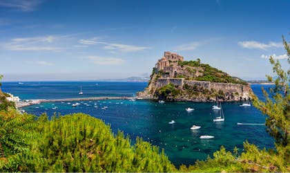 Viagem de um dia à ilha de Ischia com almoço
